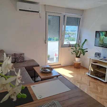 Apartman Stan Na Dan Rozic Mostar